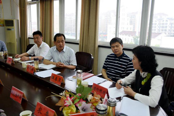 万瑞健调研经开区2_副本.jpg