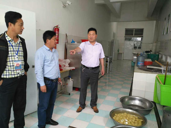 定城镇开展高考期间食品安全卫生专项检查_副本.jpg