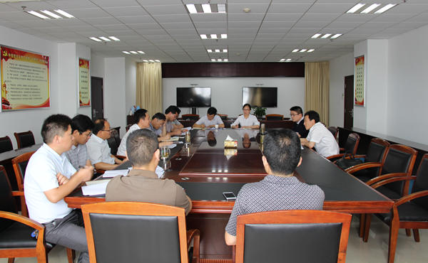 座谈会_副本.jpg
