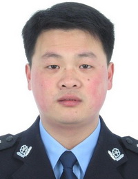 杨华伟.jpg