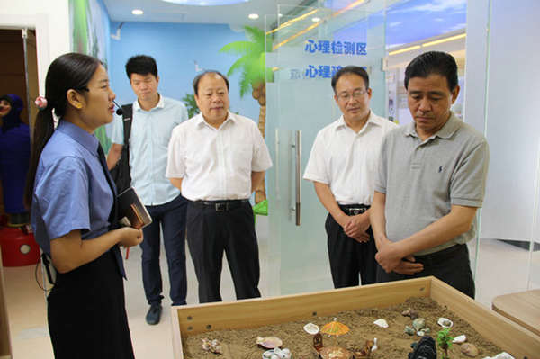 未成年人_副本.jpg 未成年人_副本.jpg