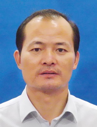 陈章.jpg