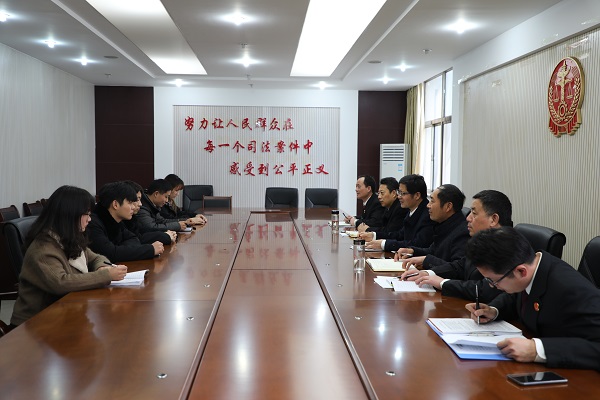 新录用公务员集体廉政谈话.jpg