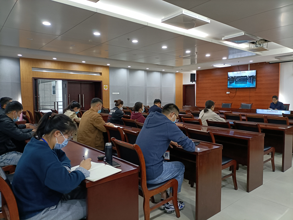 图2:定远县纪委监委组织开展集中学习照片.jpg 图2:定远县纪委监委组织开展集中学习照片.jpg